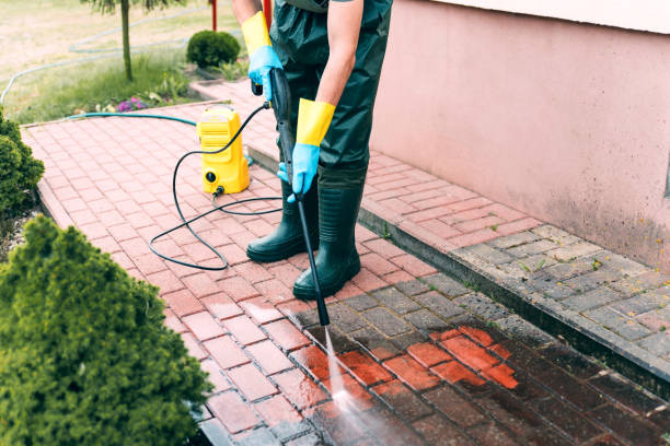 Why Choose Our Certified Pressure Washing Experts for Your Project Needs in Tunica Resorts, MS?