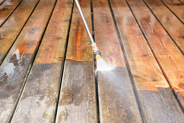 Best Deck Pressure Washing  in Tunica Resorts, MS